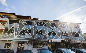 Net Hotel Pitesti